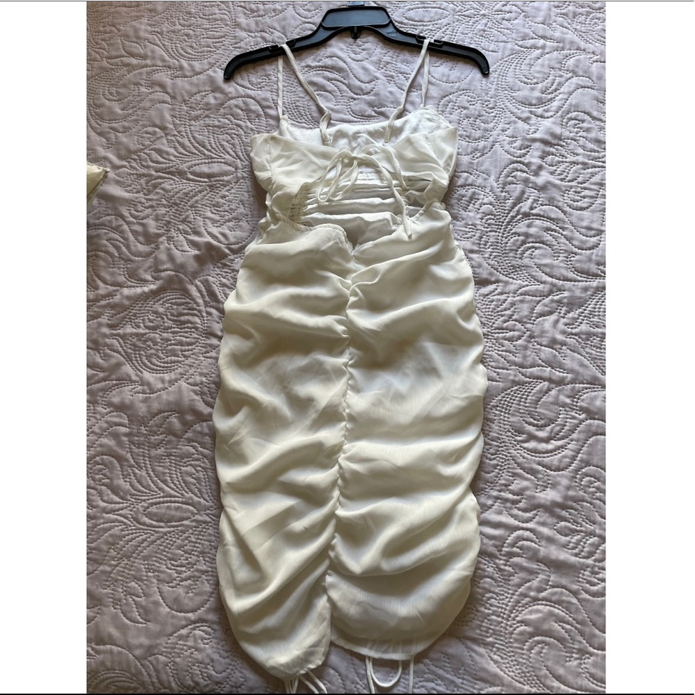 White ruched body con dress